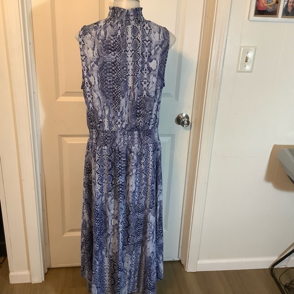 Nanette Lepore sneake print dress size 12 - Picture 6 of 12